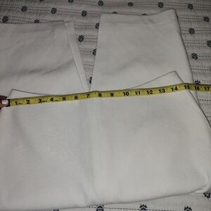 Women's Banana Republic White Skirt